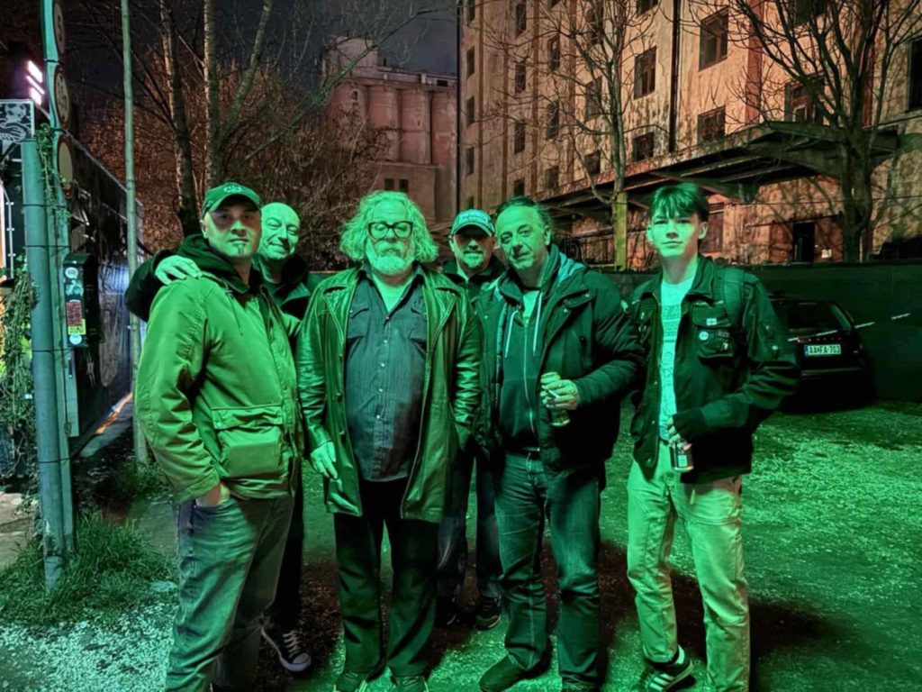 Sa Zanderom Circle Jerks